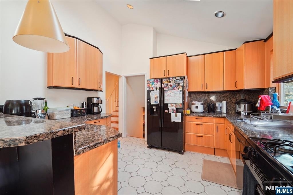 324 Brook - Photo 10