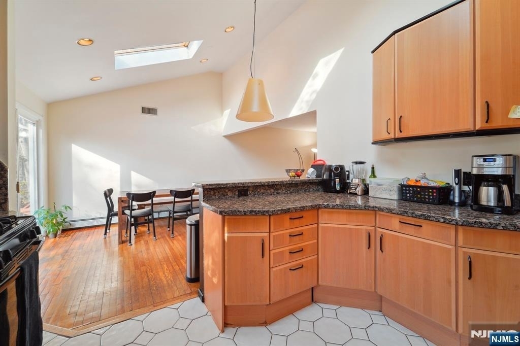 324 Brook - Photo 9