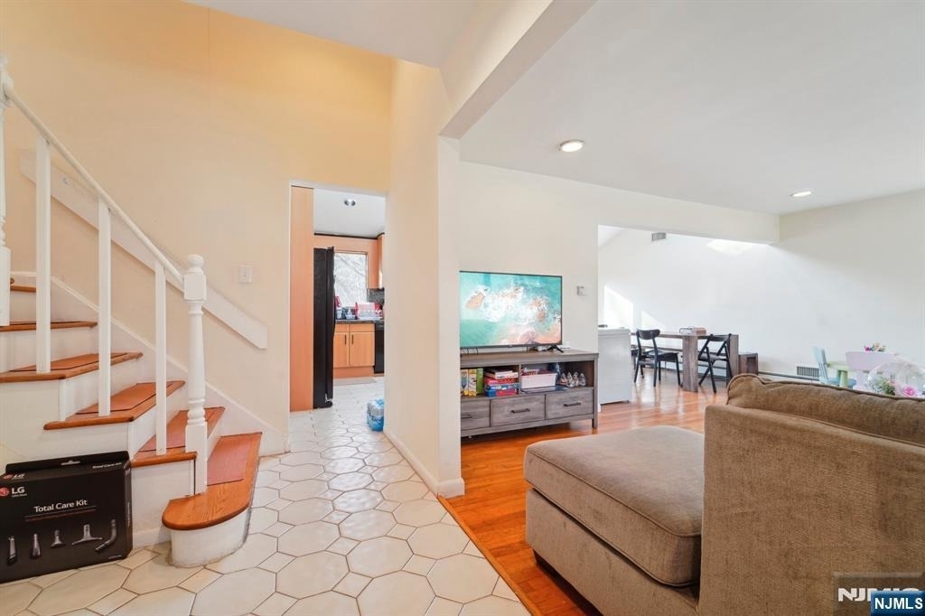 324 Brook - Photo 3