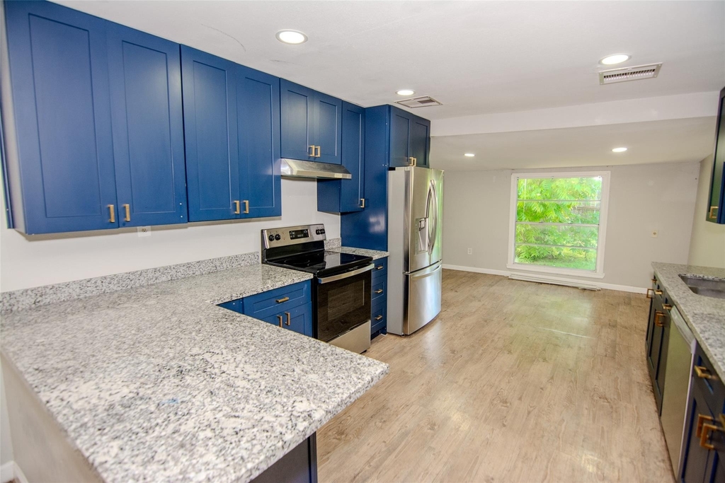 3119 Earl Street - Photo 4