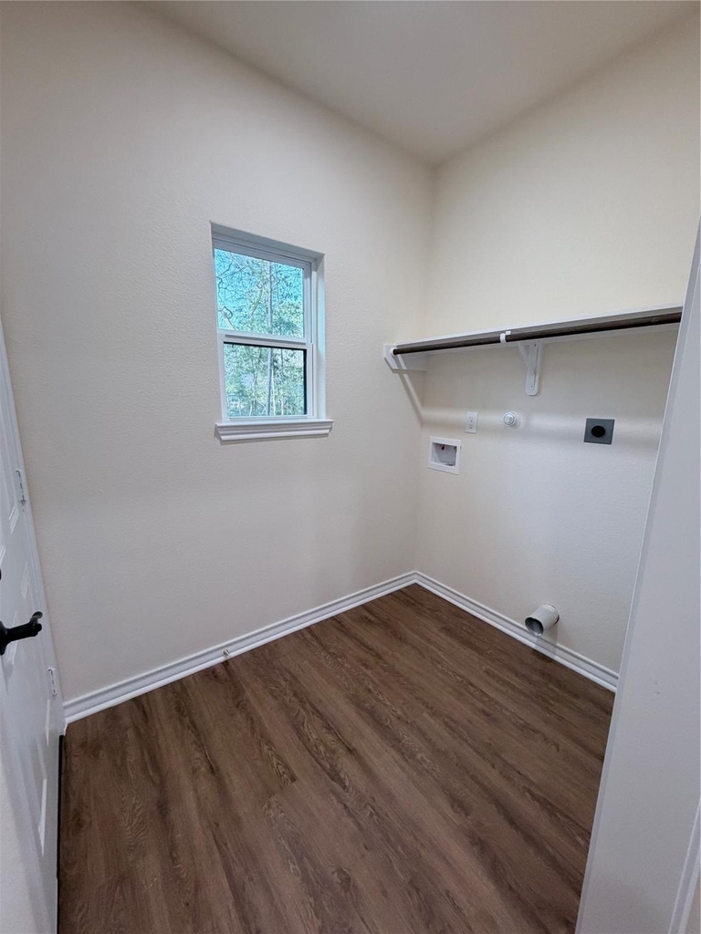 4196 Sam Houston - Photo 4