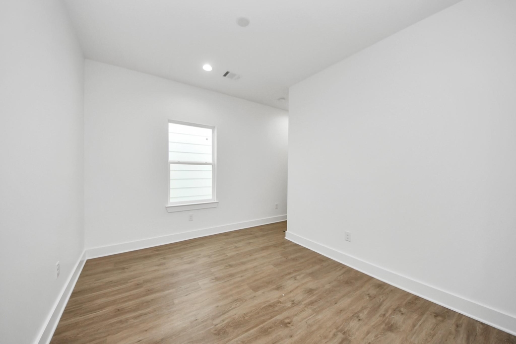 5029 Broom Street - Photo 15
