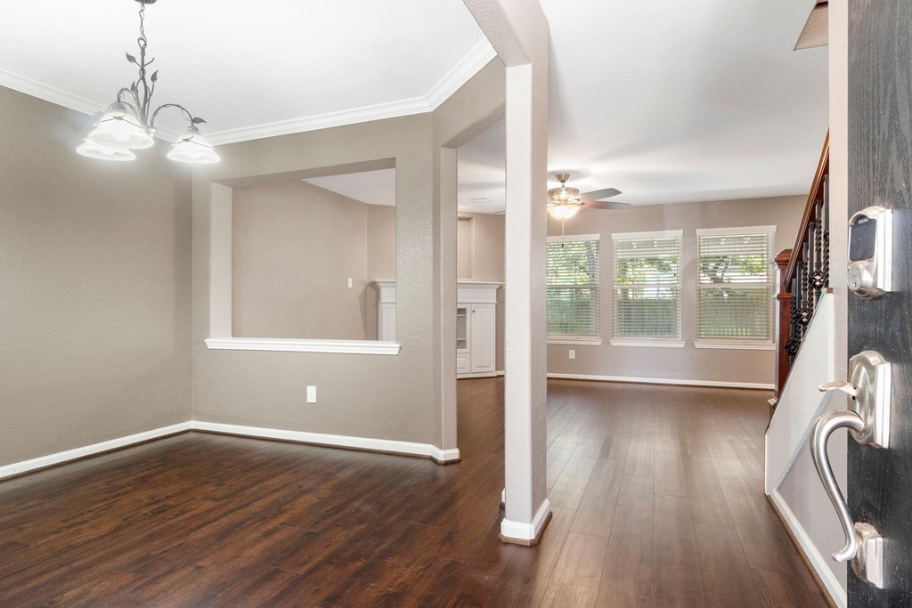 19 Shimmer Pond Place - Photo 6