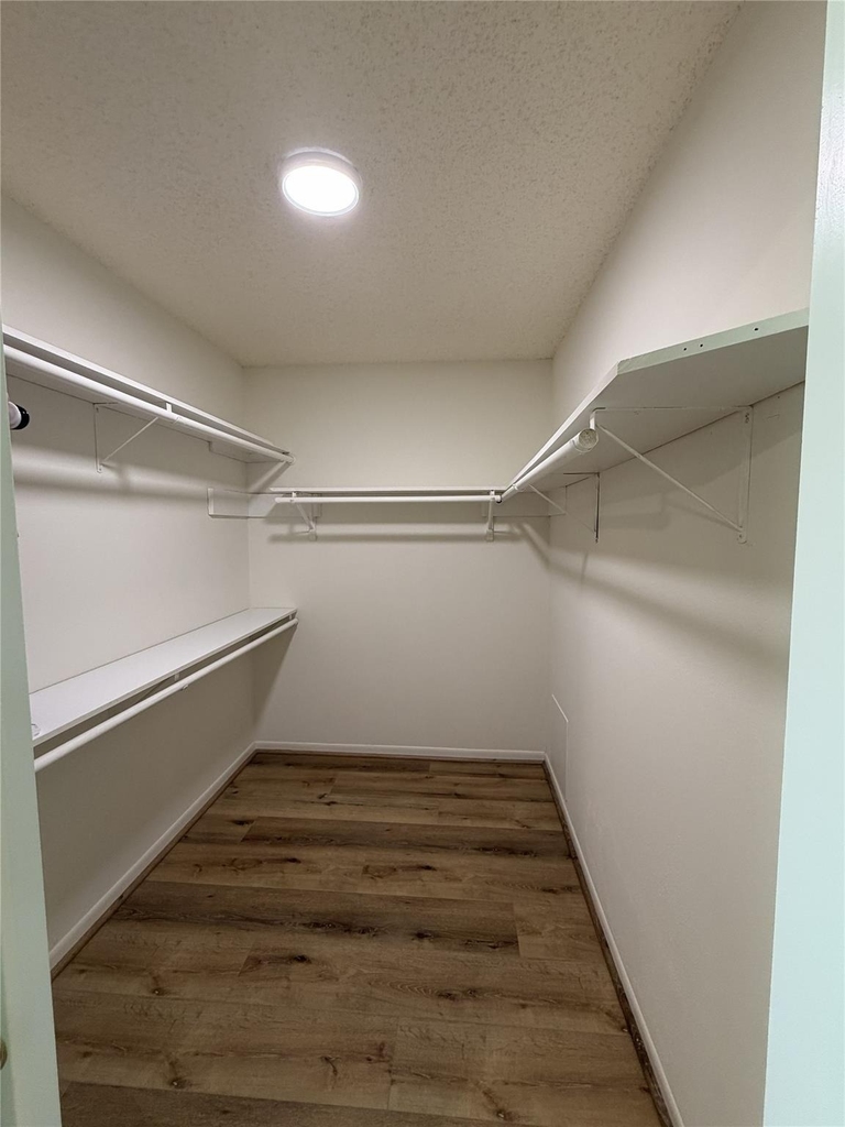 2211 Brook View Lane - Photo 9