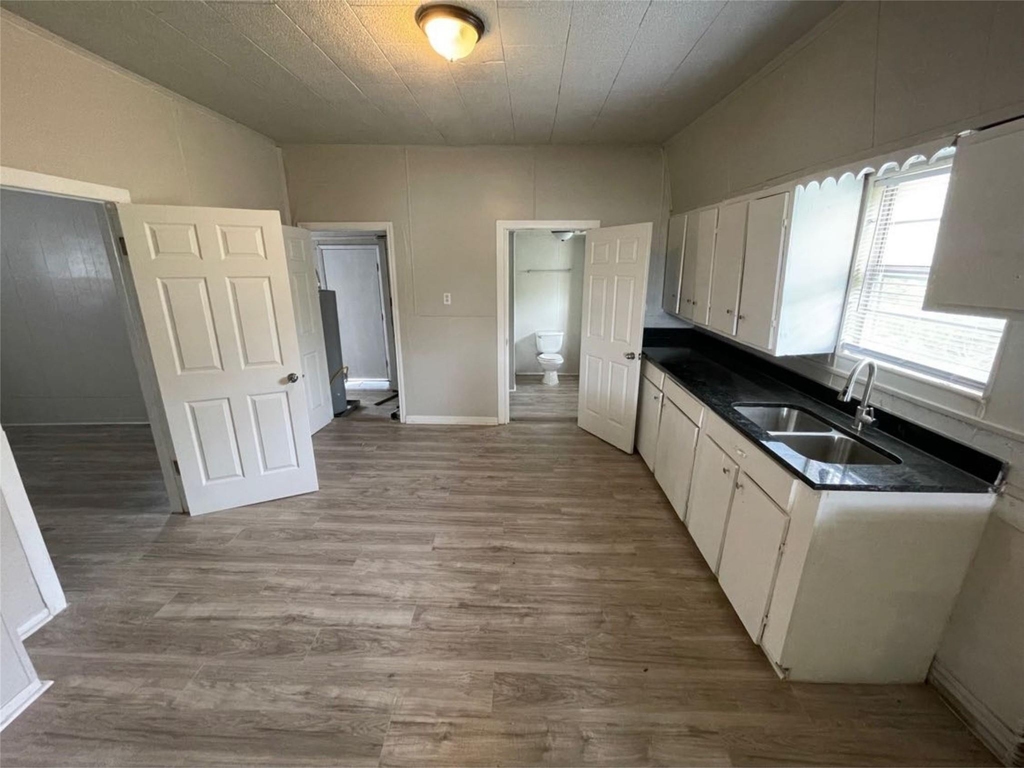501 14th Street - Photo 9