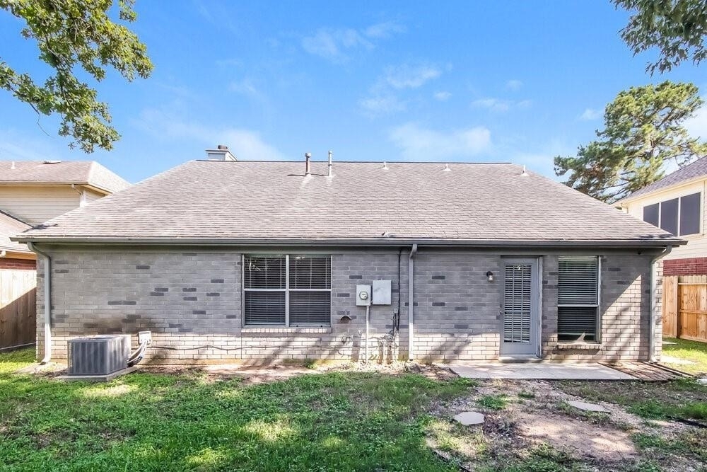 7131 Maple Walk Drive - Photo 14