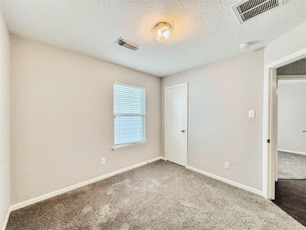 13327 Belvedere Park Court - Photo 8