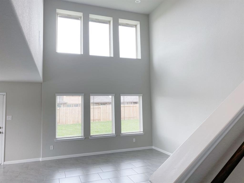 29630 Juniper Court - Photo 4