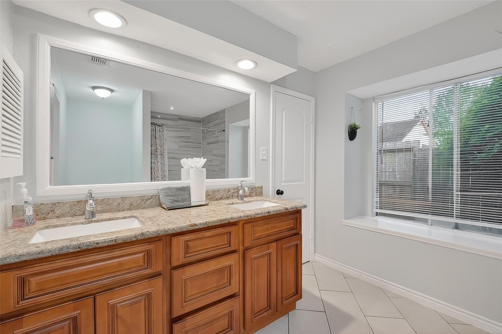 12727 Ashford Knoll Drive - Photo 33