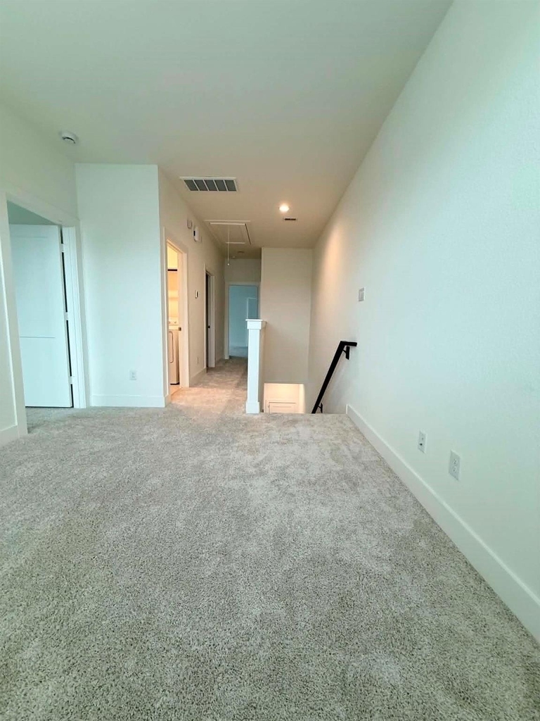 1539 Crystal Stream Drive - Photo 19