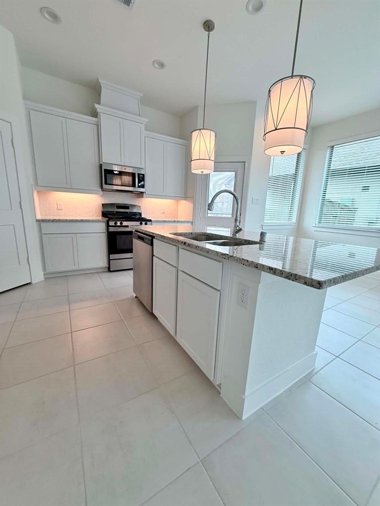 1539 Crystal Stream Drive - Photo 8