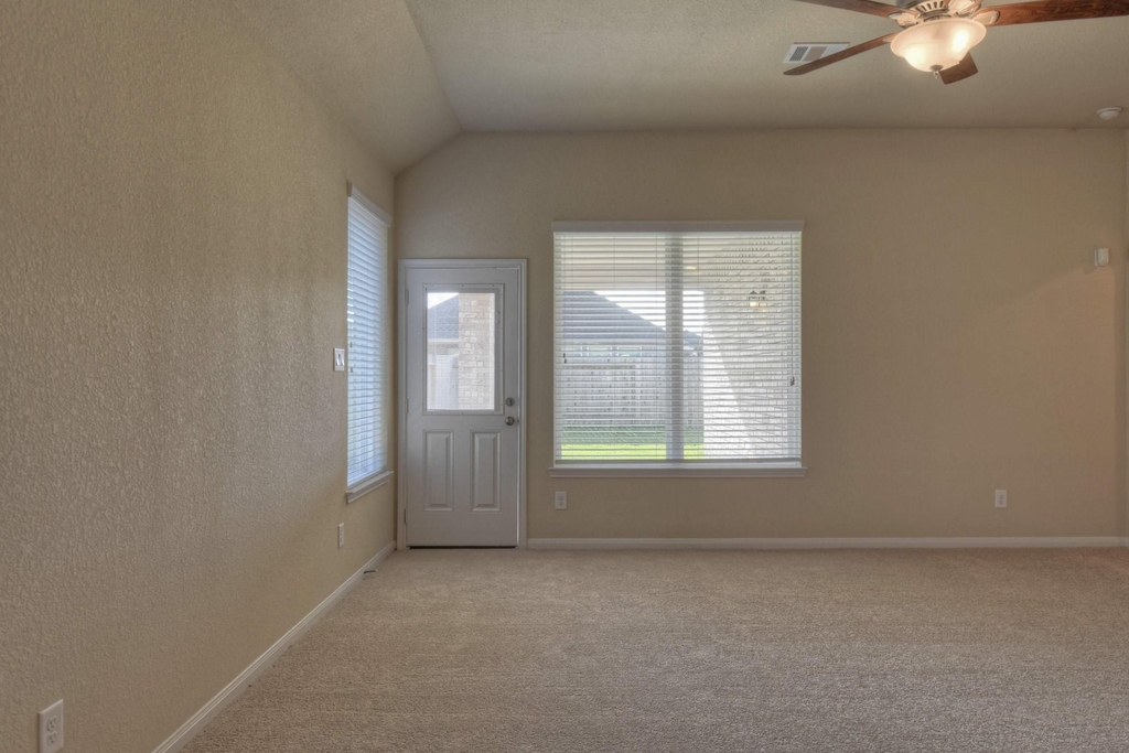 21231 Flowering Dogwood Circle - Photo 13