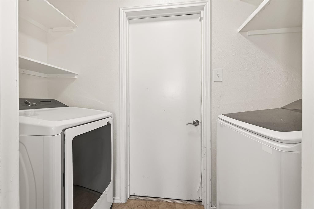 1507 Windys Way - Photo 16