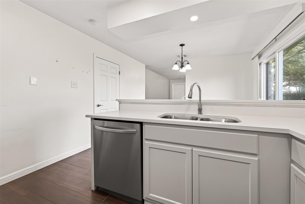1507 Windys Way - Photo 14