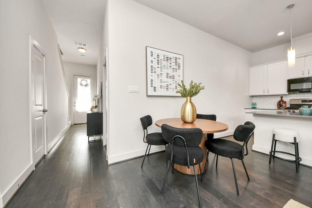 9448 Kerrwood Lane - Photo 12