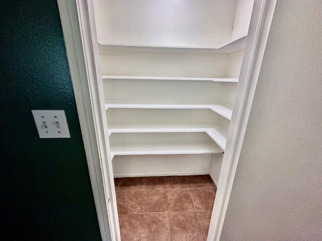 17502 Cassina Drive - Photo 22