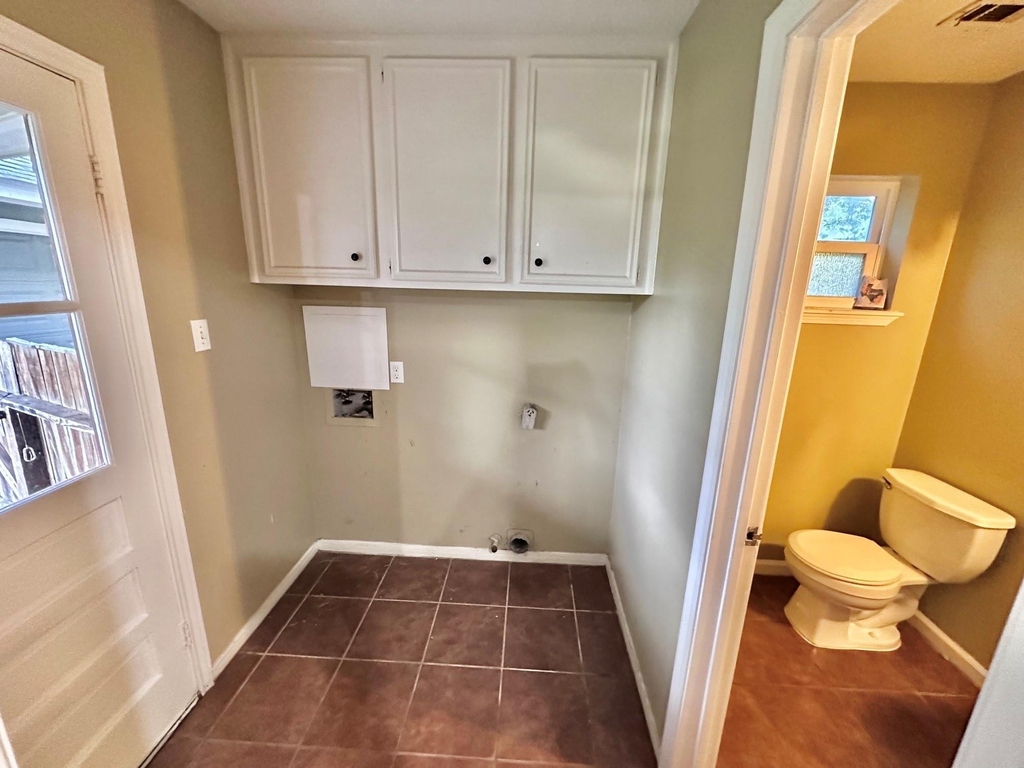 17502 Cassina Drive - Photo 23