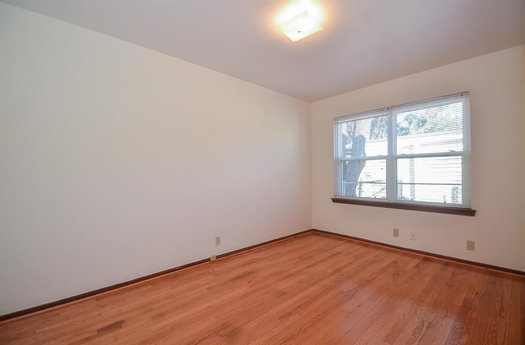 6923 Cole Creek Drive - Photo 10
