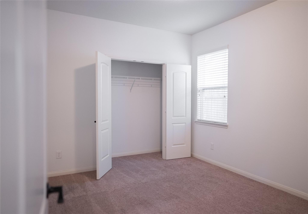 7635 Daisy Port Lane - Photo 12