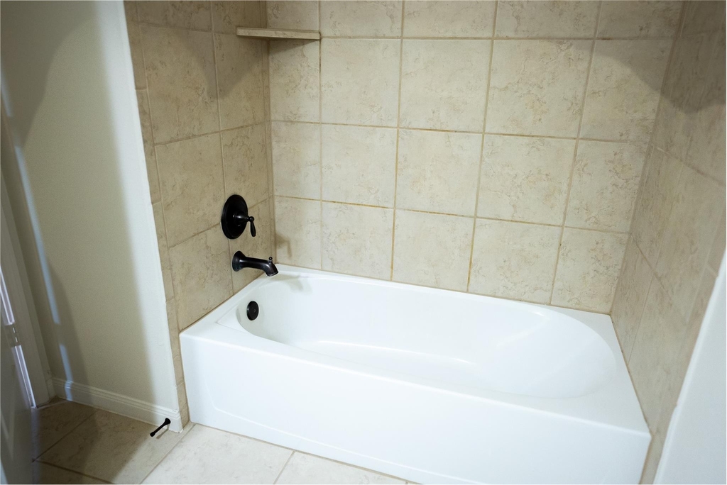 7635 Daisy Port Lane - Photo 13