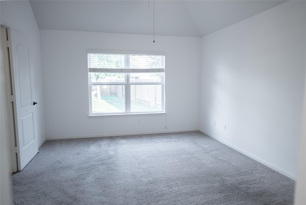 7635 Daisy Port Lane - Photo 5