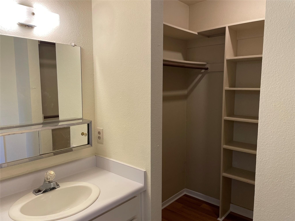 4079 Young Street - Photo 6
