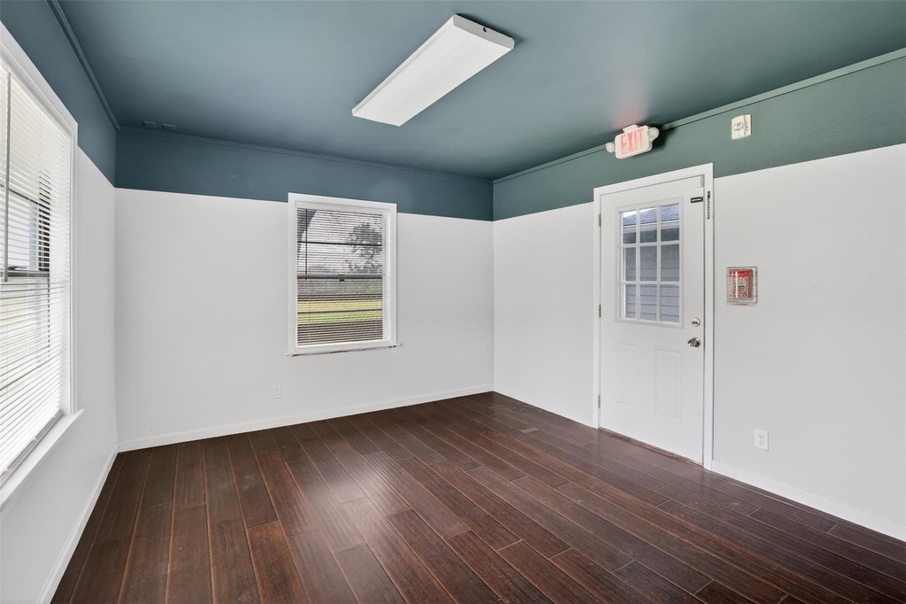 5109 E 5th Street - Photo 23