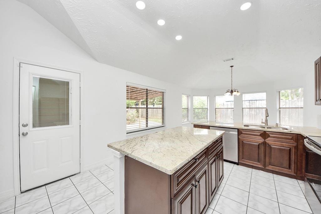 4922 E Laureldale Drive - Photo 11