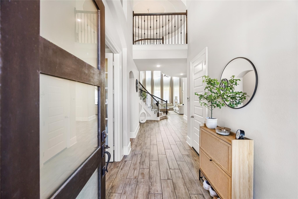 2736 Ahnya Lane - Photo 5
