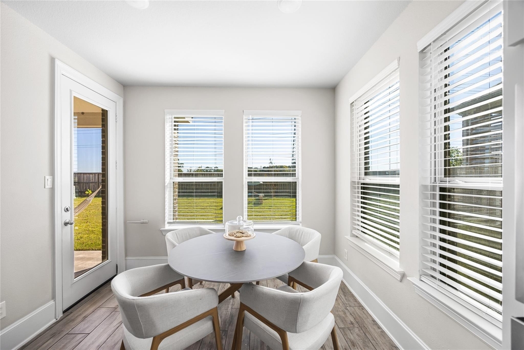 2736 Ahnya Lane - Photo 19