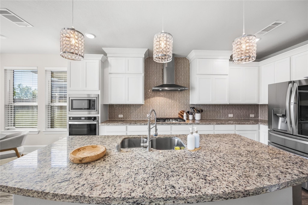 2736 Ahnya Lane - Photo 16