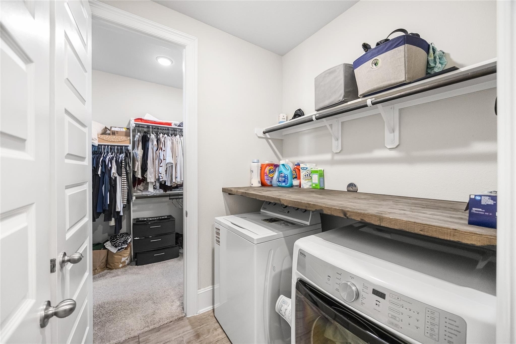 2736 Ahnya Lane - Photo 27
