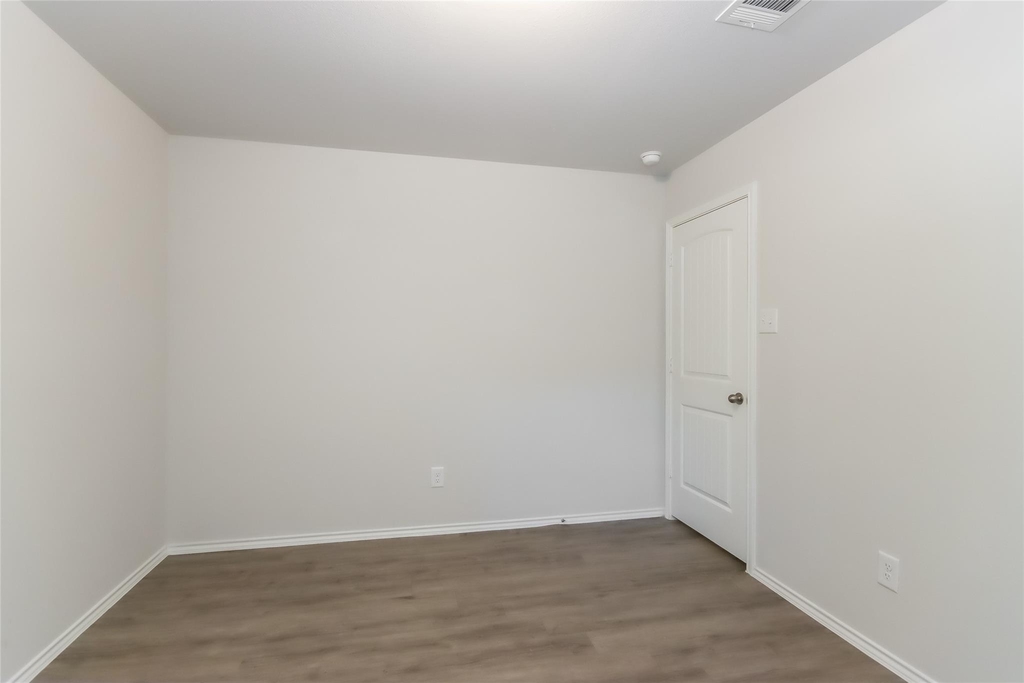 3221 Chunk Court - Photo 10