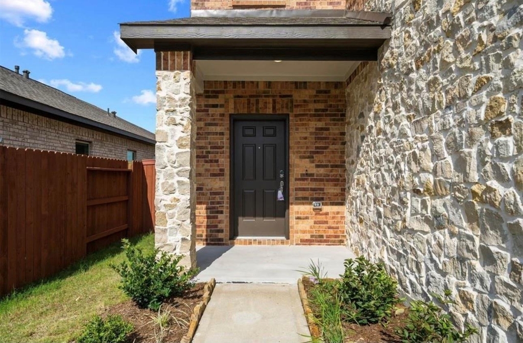 22326 Auburn Cabin Lane - Photo 1