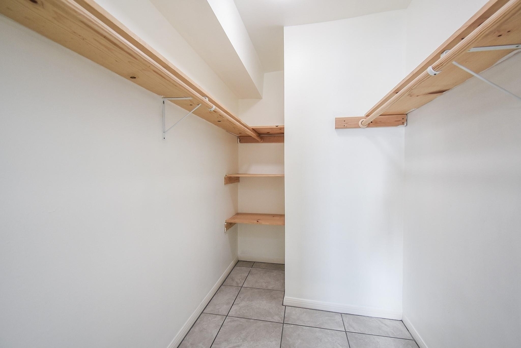 2507 Montrose Boulevard - Photo 25