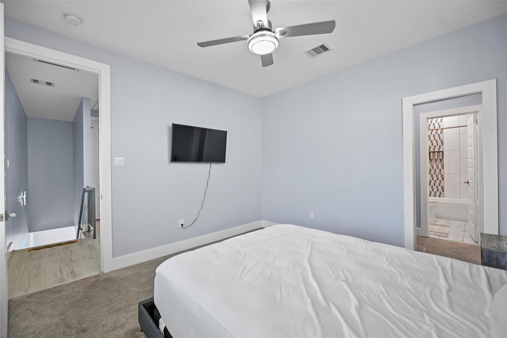 2413 Pease Street - Photo 21