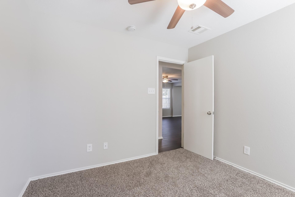 20619 Tayman Oaks Drive - Photo 9