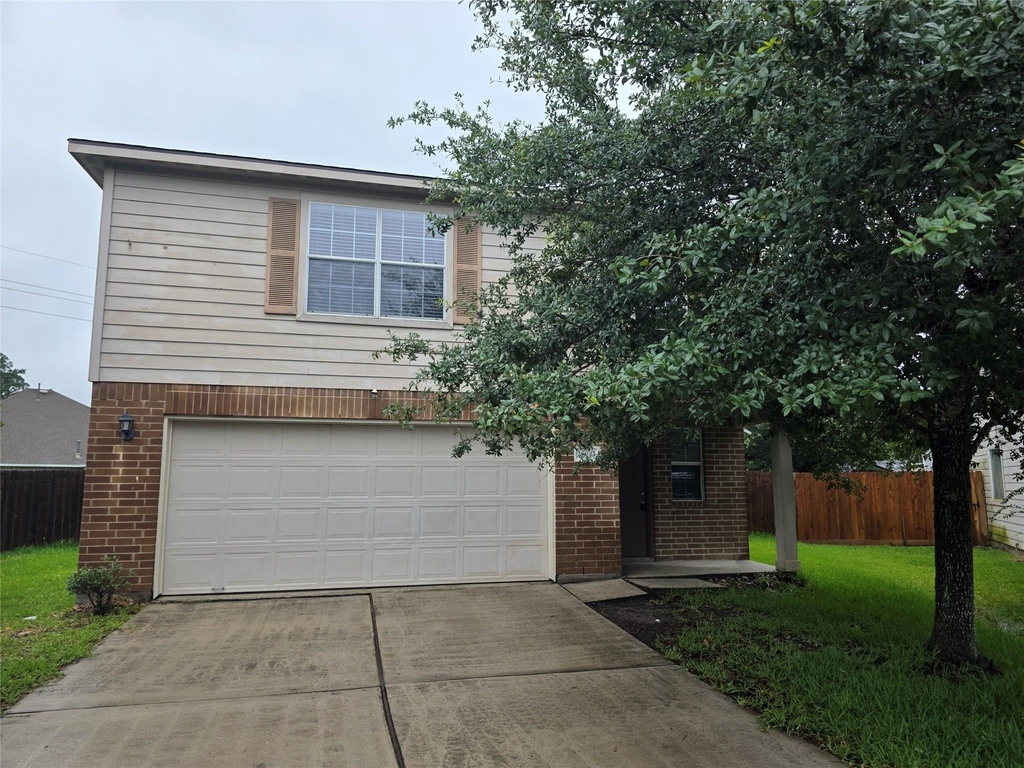 28942 Village Creek Loop - Photo 0