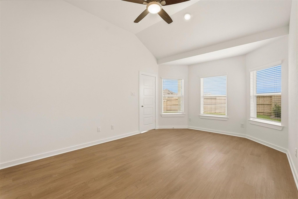 32503 Midsummer Drive - Photo 13