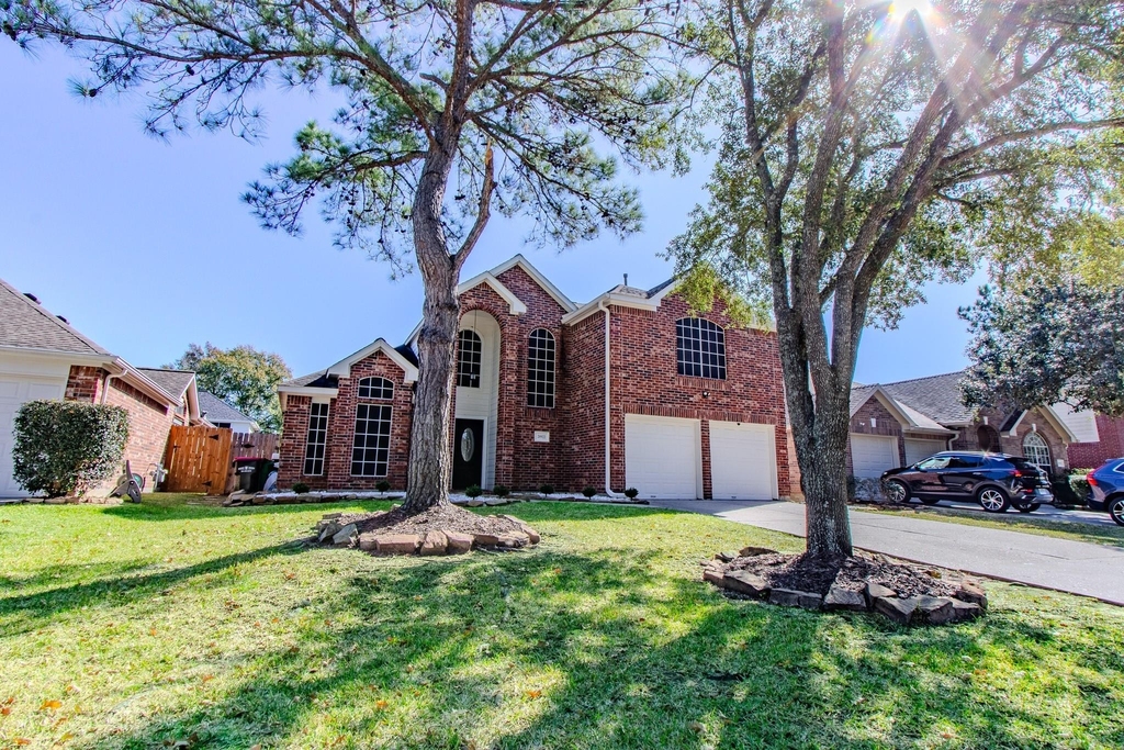 20922 Clovermeadow - Photo 1