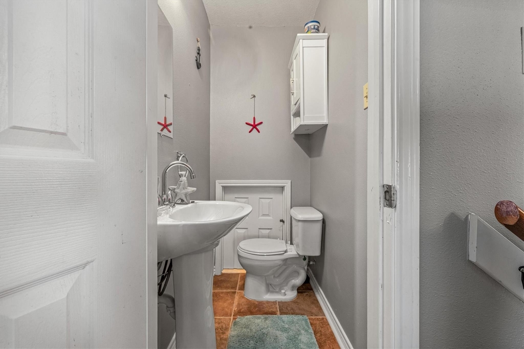 601 Wave Court - Photo 44