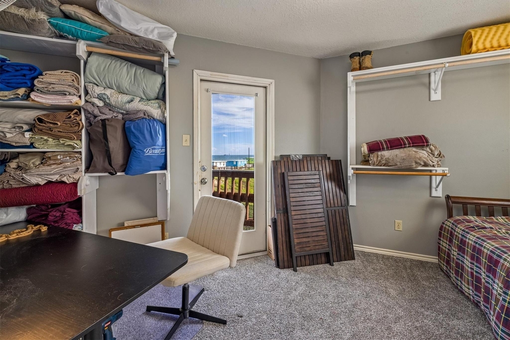 601 Wave Court - Photo 46