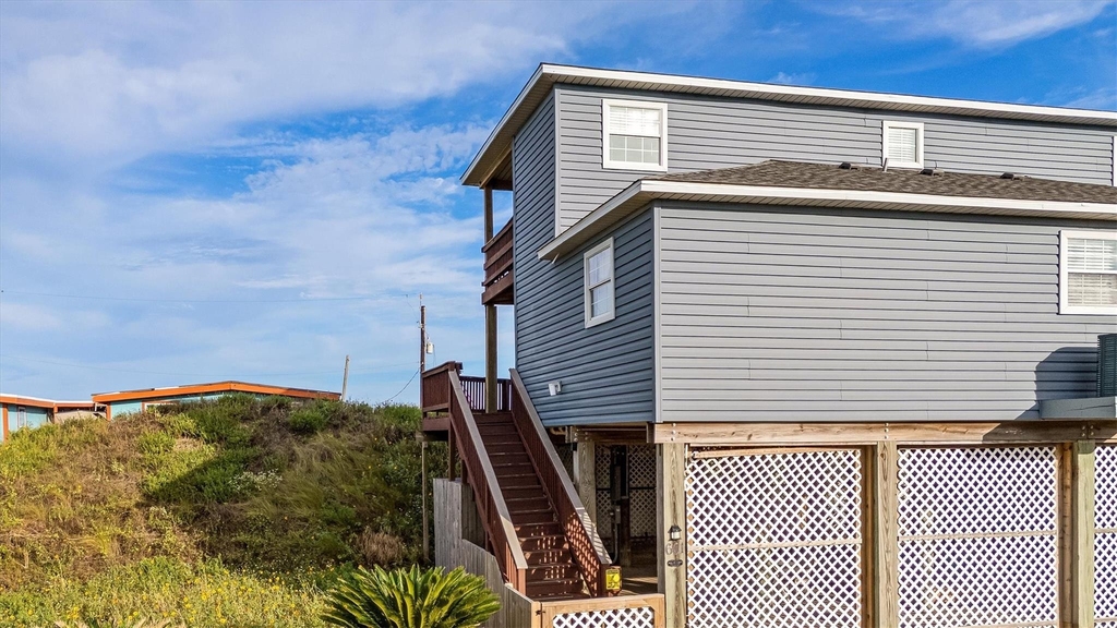 601 Wave Court - Photo 4