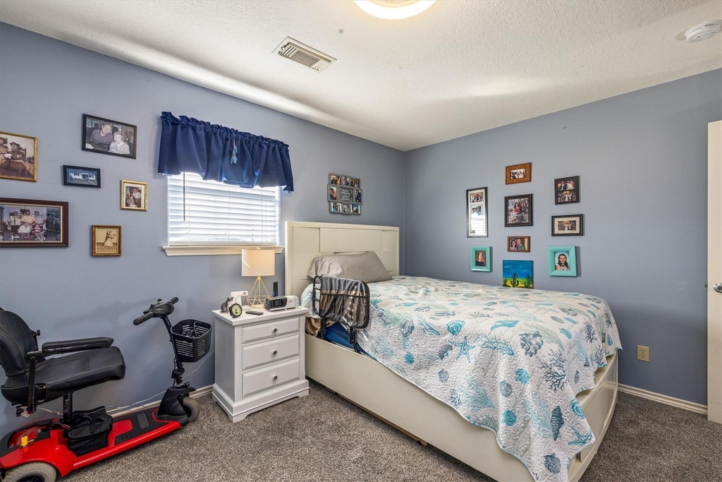 601 Wave Court - Photo 28
