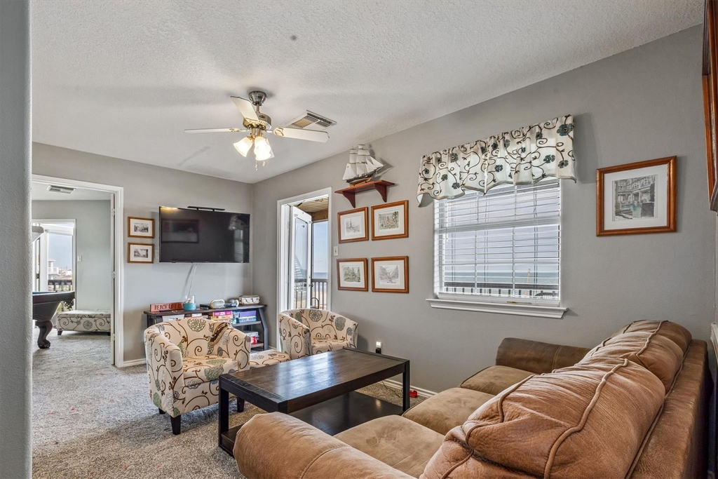 601 Wave Court - Photo 38
