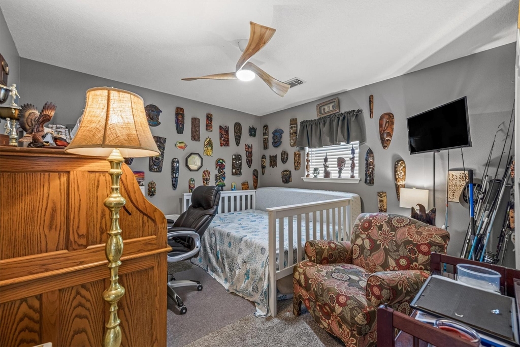 601 Wave Court - Photo 25