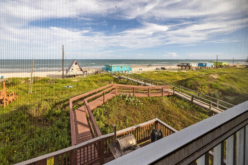 601 Wave Court - Photo 42