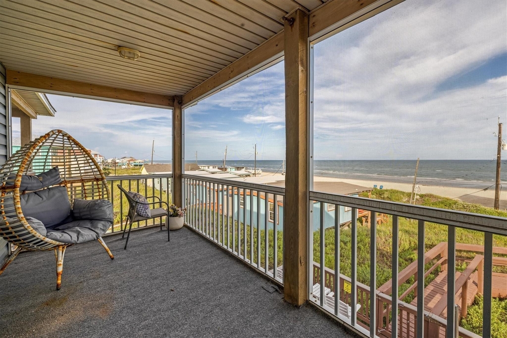 601 Wave Court - Photo 39
