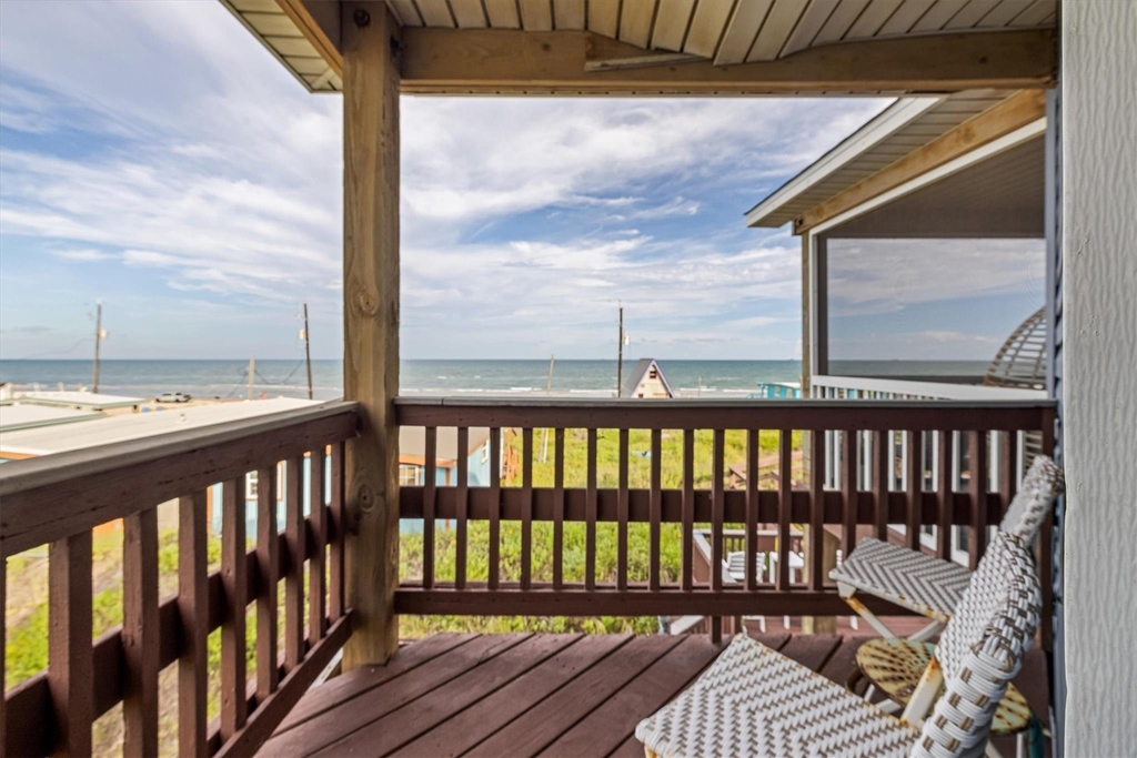 601 Wave Court - Photo 35