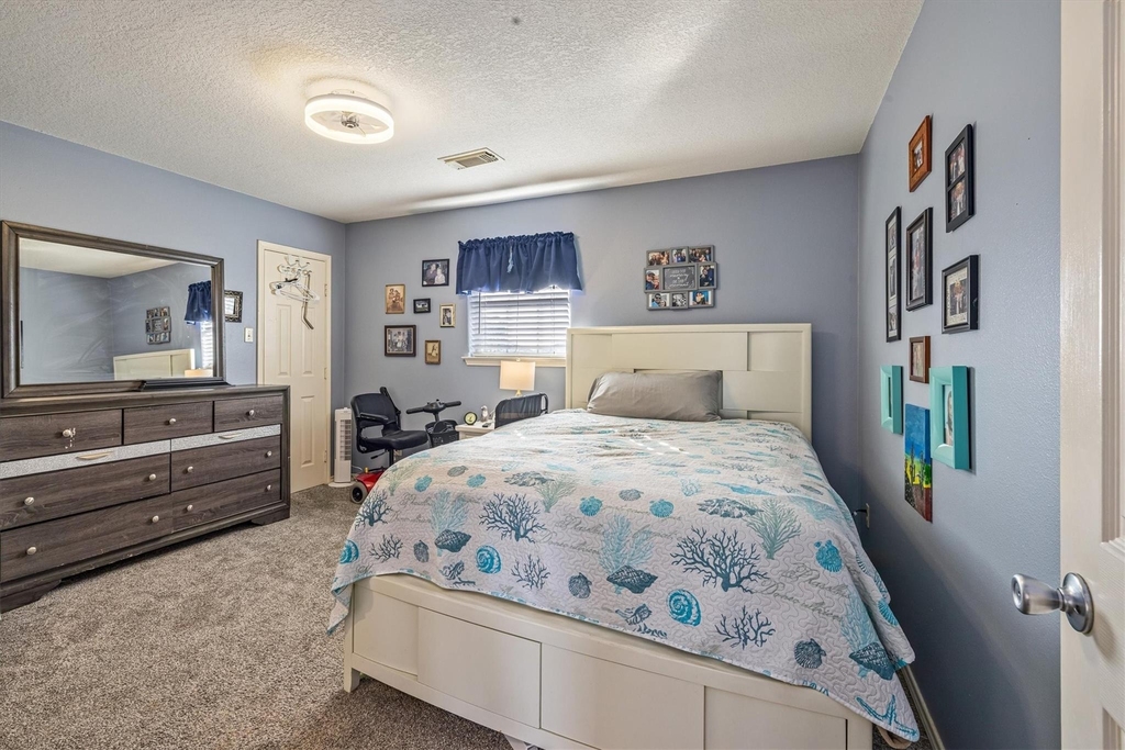 601 Wave Court - Photo 27